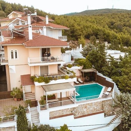 Villa Politia Athena Bagian luar foto