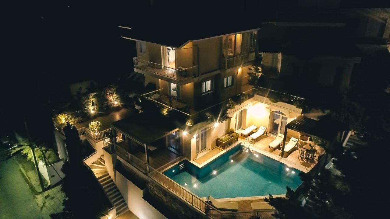 Villa Politia Athena Bagian luar foto