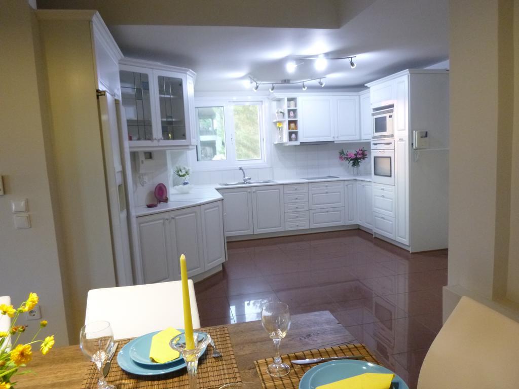 Villa Politia Athena Ruang foto