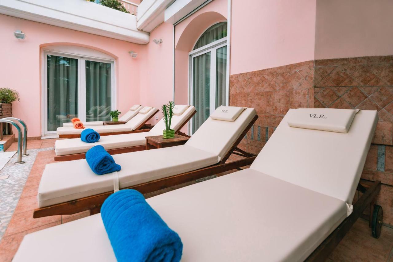 Villa Politia Athena Bagian luar foto